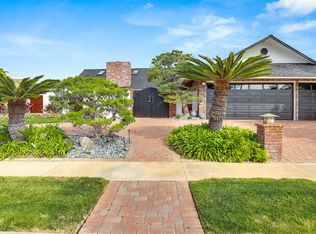 1542 Santiago Dr, Newport Beach, CA 92660