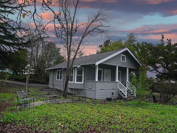 3rd image of 425 W Sierra Ave #425