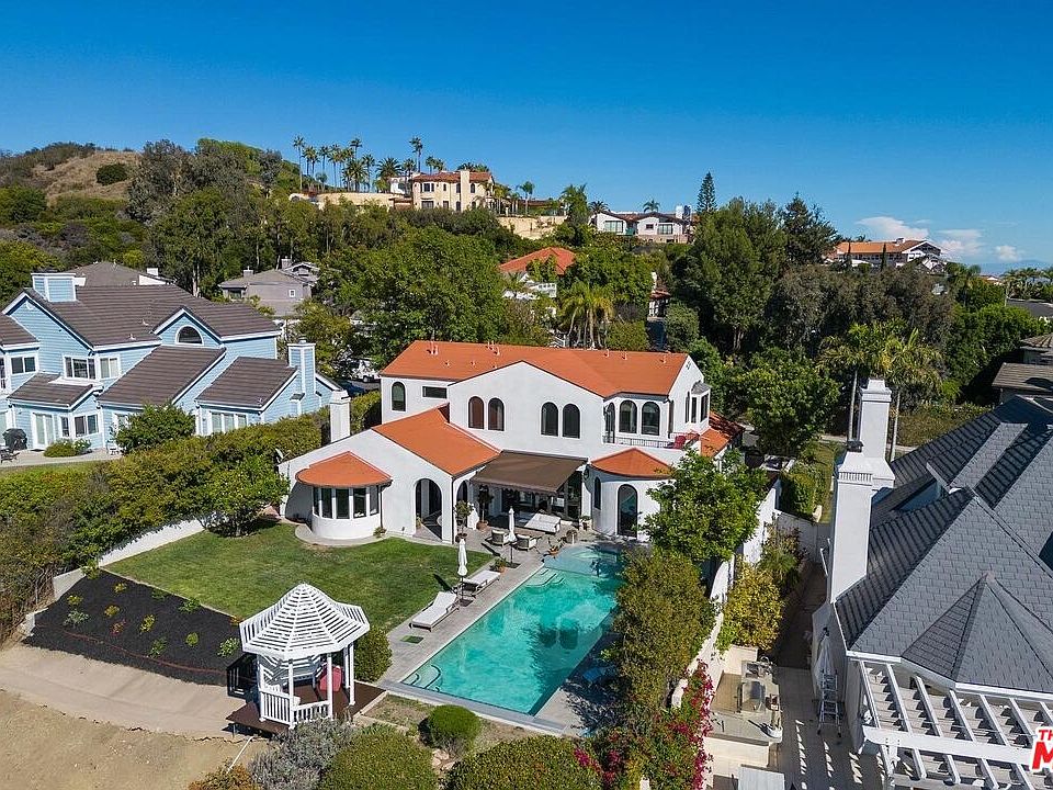 16866 Charmel Ln, Pacific Palisades, CA 90272 MLS 22205462 Zillow