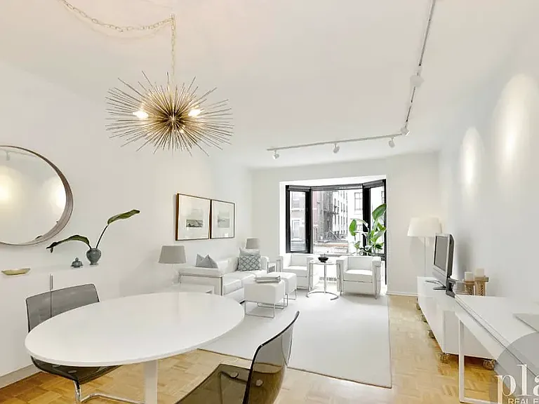 150 E 85th St #2G — Photo 7