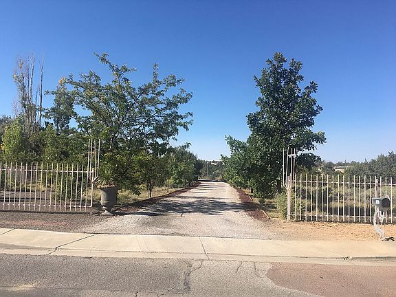 Private, Gated Drive