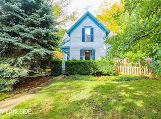 245 N Bailey St, Romeo, MI 48065