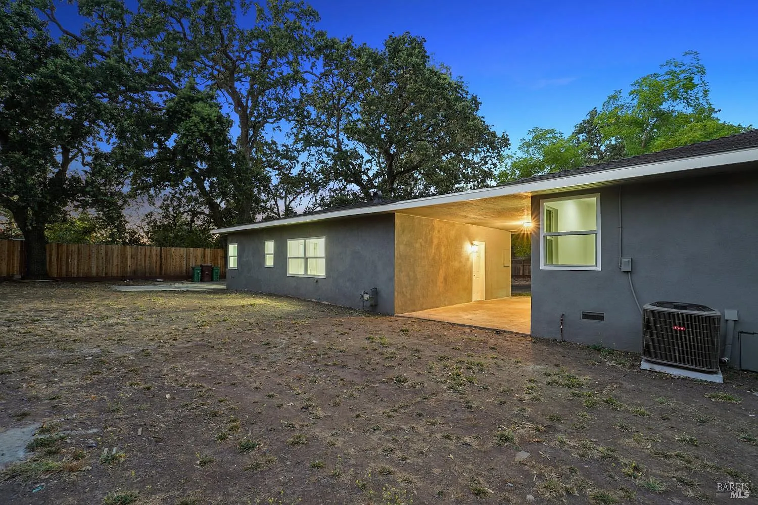 703 Verano Avenue - Photo 9