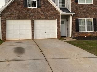 660 Nine Oaks Cir, Villa Rica, GA 30180