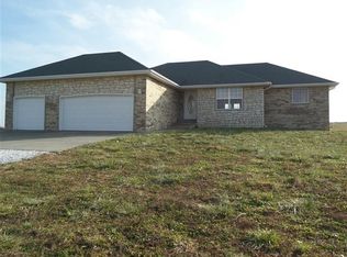 415 Woods Edge Rd, Billings, MO 65610