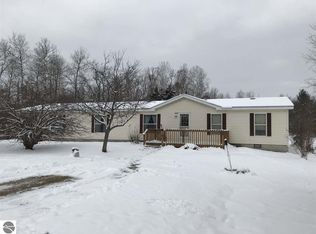 7620 W Moorestown Rd, Manton, MI 49663