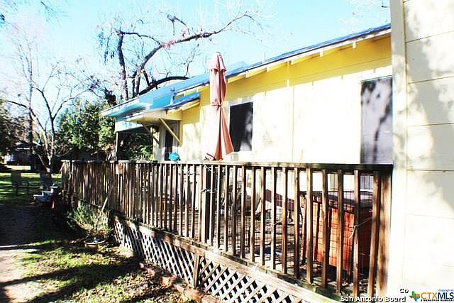 1st image of 444 S Veramendi Ave