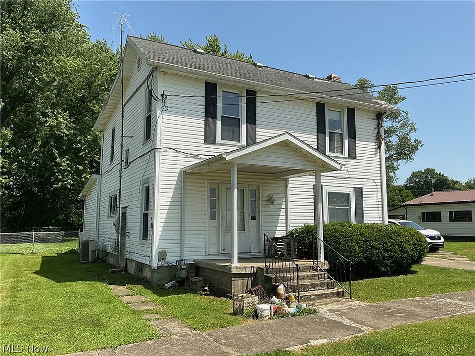 1st image of 122 Clay St