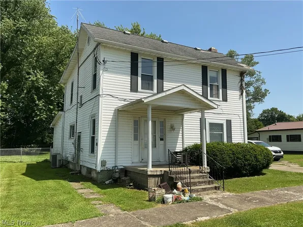 122 Clay St, Frazeysburg, OH 43822