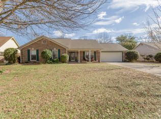 10307 Essex Dr SW, Huntsville, AL 35803