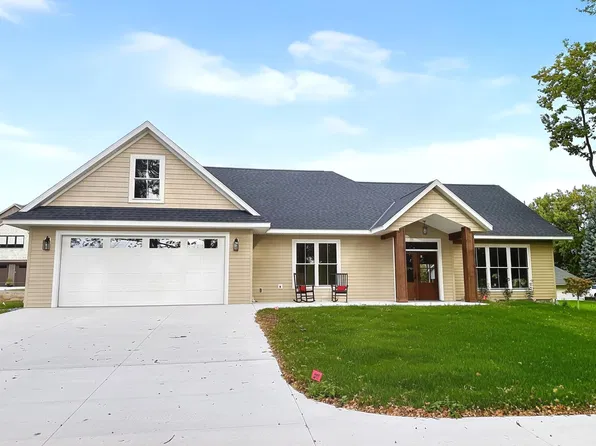 11628 Indian Beach Rd, Spicer, MN 56288