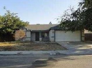 1373 Van Ct, Hanford, CA