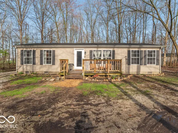 10614 W Hickory Ct, Quincy, IN 47456