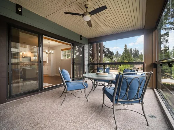 3535 146a St #306, Surrey, BC V4P 0H2