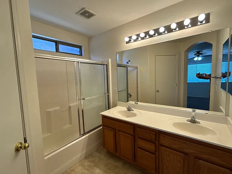 6809 W Nicolet Ave — Photo 16