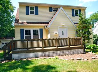 1228 Oakmont Ave, Erie, PA 16505