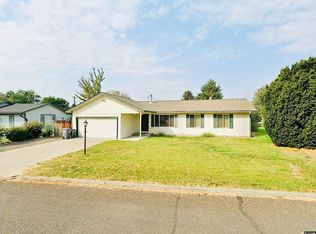 120 Larson Rd, Yakima, WA 98908