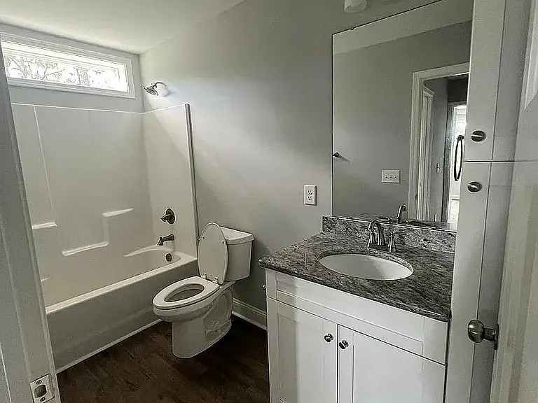 411 Caddie Ct — Photo 8