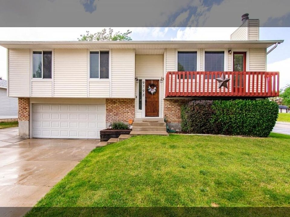 1st image of 9798 S Yorkshire Dr #1