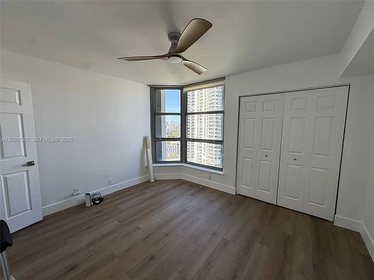 3530 Mystic Pointe Dr #2709 — Photo 26