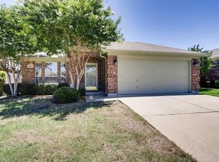 6821 Coldwater Canyon Rd, Fort Worth, TX 76132