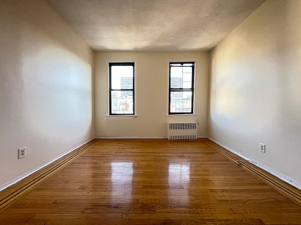 1st image of 32 Scholes St APT 6