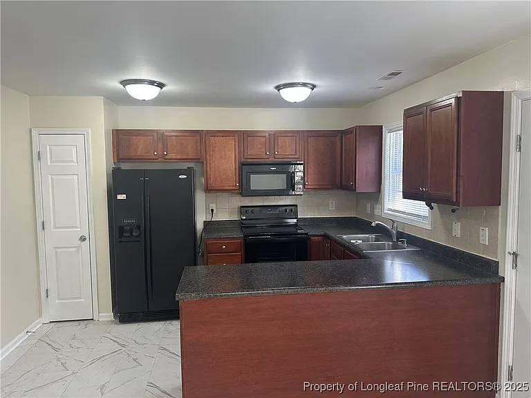 5724 Crepe Myrtle Dr — Photo 6
