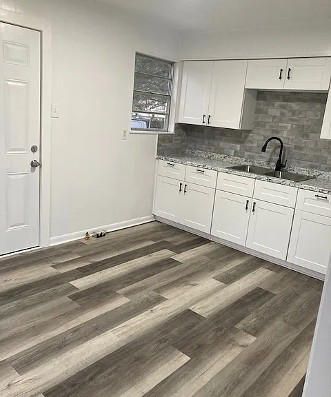 228 Mamie Ave — Photo 5