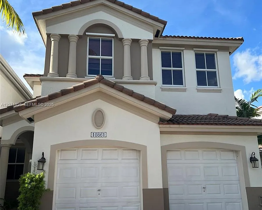 10861 NW 85th Ter