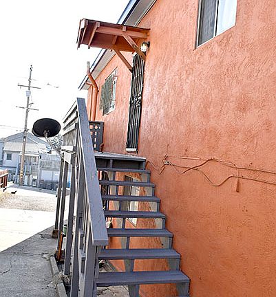 2nd image of 625 Maine St APT 3