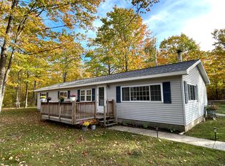 10286 E Grand Lake Rd, Presque Isle, MI 49777
