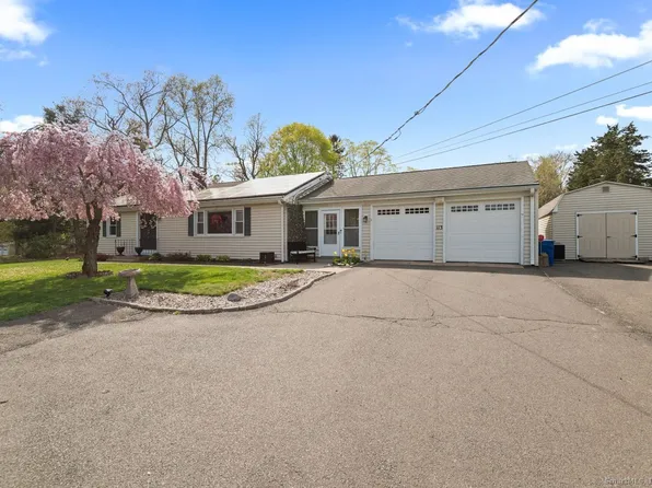 113 Kings Highway, North Haven, CT 06473