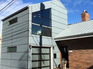 11512 Riviera Pl NE, Seattle, WA 98125