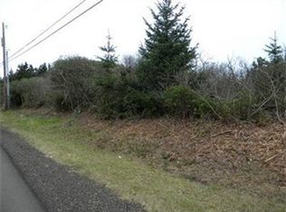 381 S Razor Clam Dr SW, Ocean Shores, WA 98569