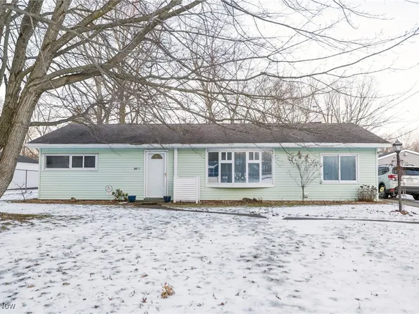 3011 Bainbridge Ave, Youngstown, OH 44511