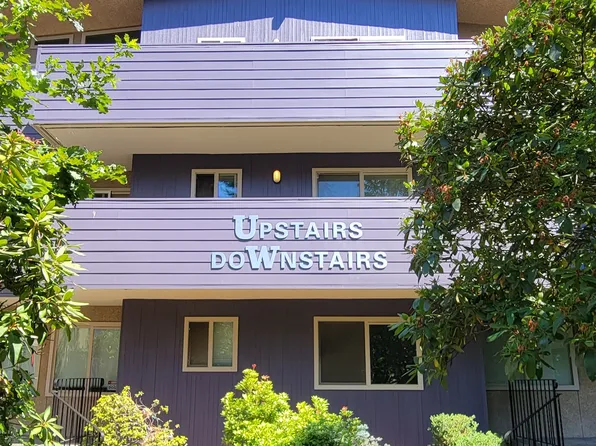Upstairs Downstairs, 4538 18th Ave NE #D3781b1bf, Seattle, WA 98105