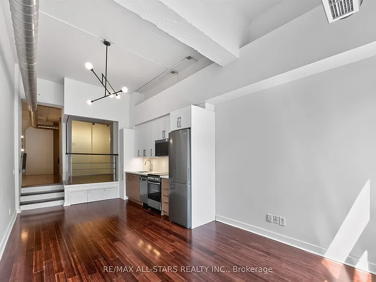 155 Dalhousie St #827 — Photo 21