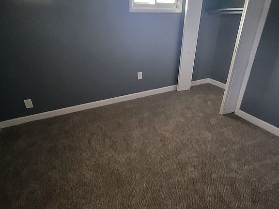 5th image of 529 W Parkwood Ave