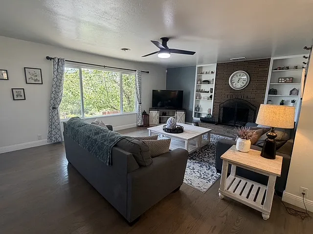 Beautiful 3 bdrm, 2 bth home in Sutter Creek in park like setting! — Photo 3