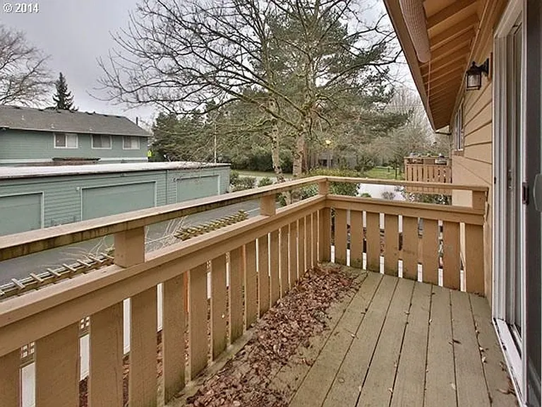 1902 NW 143rd Ave #8 — Photo 14