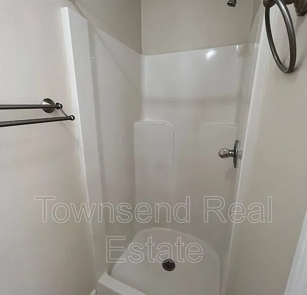 3031 Kingfisher Dr — Photo 14