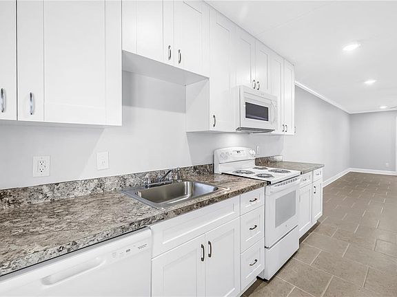 5th image of 4435 1ST STREET NE #104