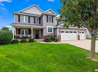 501 Northpoint Ct, Chatham, IL 62629