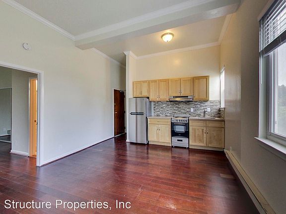 5th image of 2228 Union St APT 110