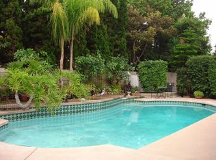 10082 Jon Day Dr, Huntington Beach, CA 92646