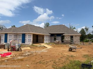 570 Patrick Farms Dr, Pearl, MS 39208
