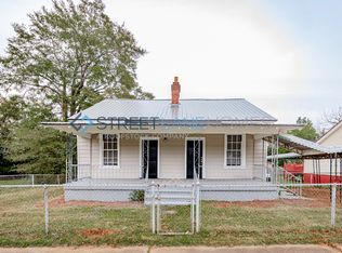 307 S 5th Ave, Lanett, AL 36863