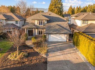 19379 123rd Ave, Pitt Meadows, BC V3Y 2K3