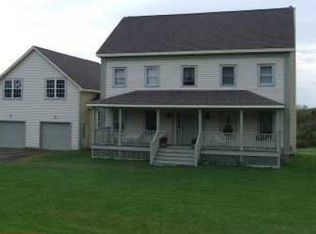 335 Maple Ln, Valatie, NY 12184