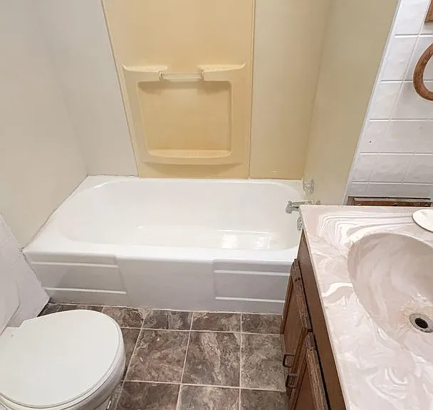 315 N Madison St — Photo 5